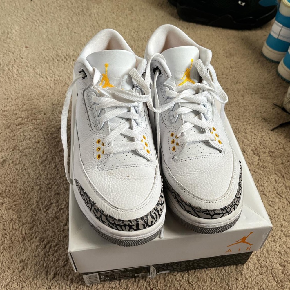 Womens Jordan Laser 3s